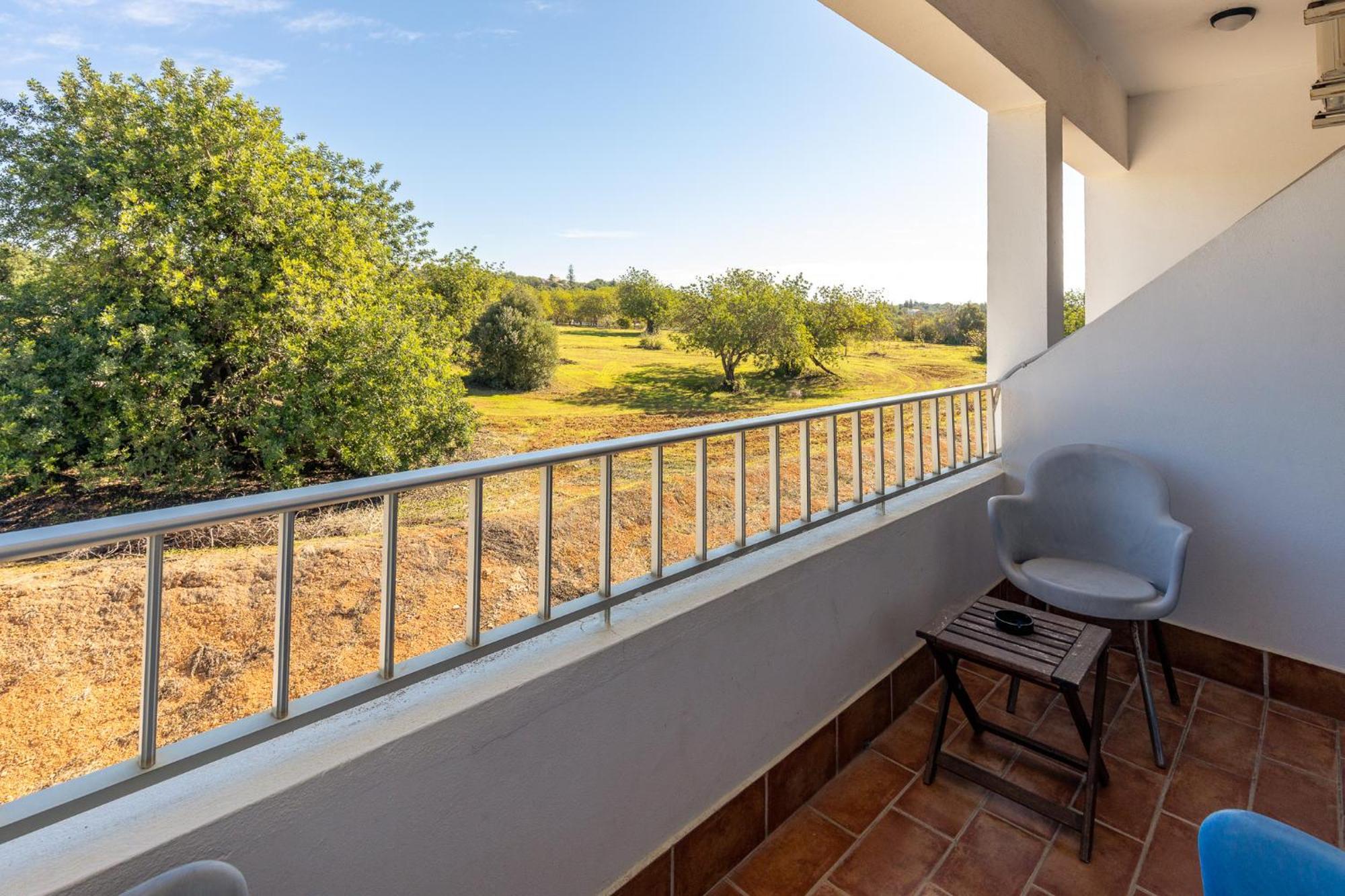 Guest House Oliveira Boliqueime Bagian luar foto